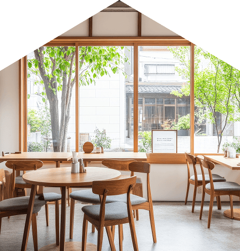 明るい木の部屋の写真