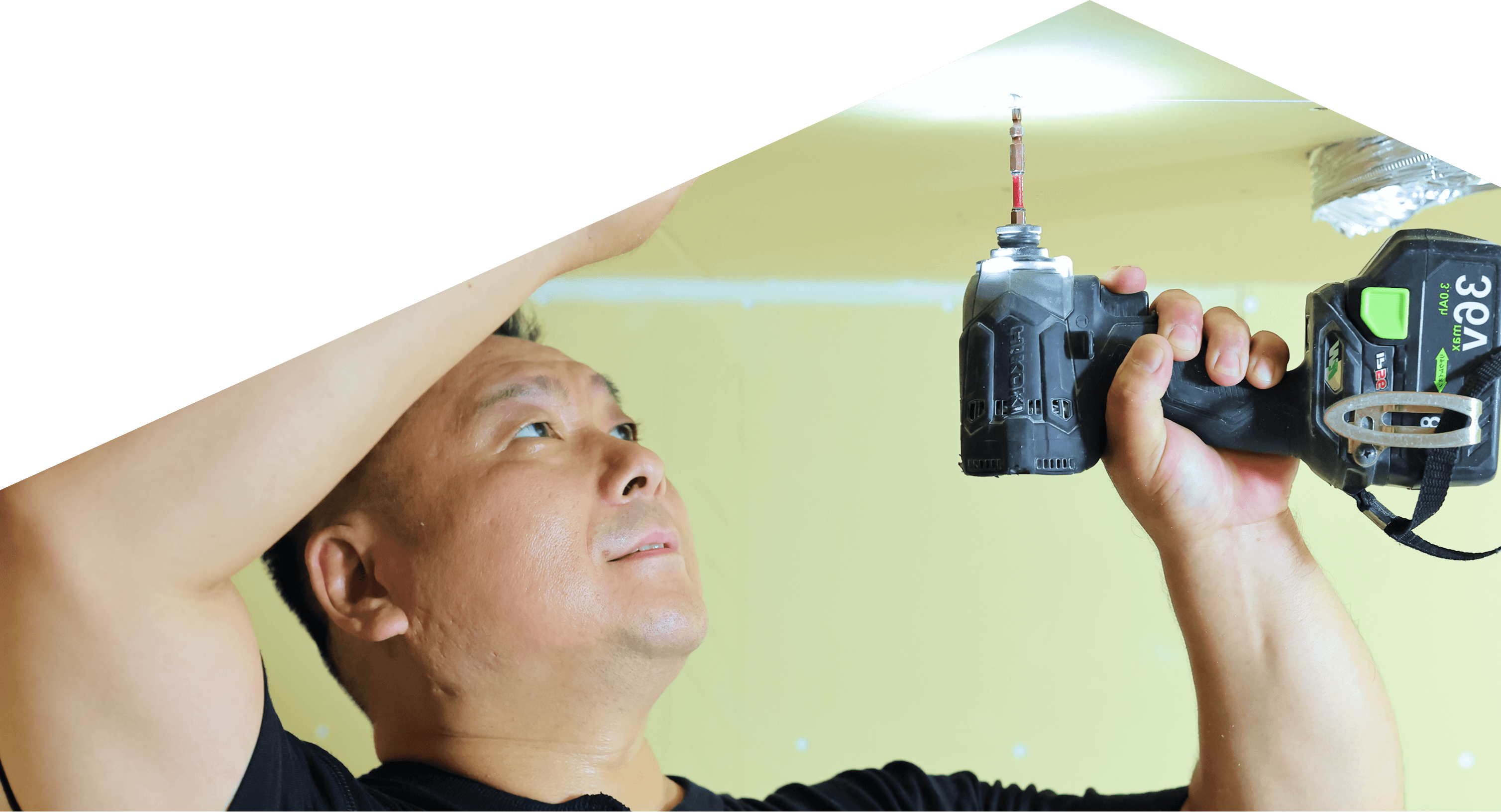 作業する職人の写真